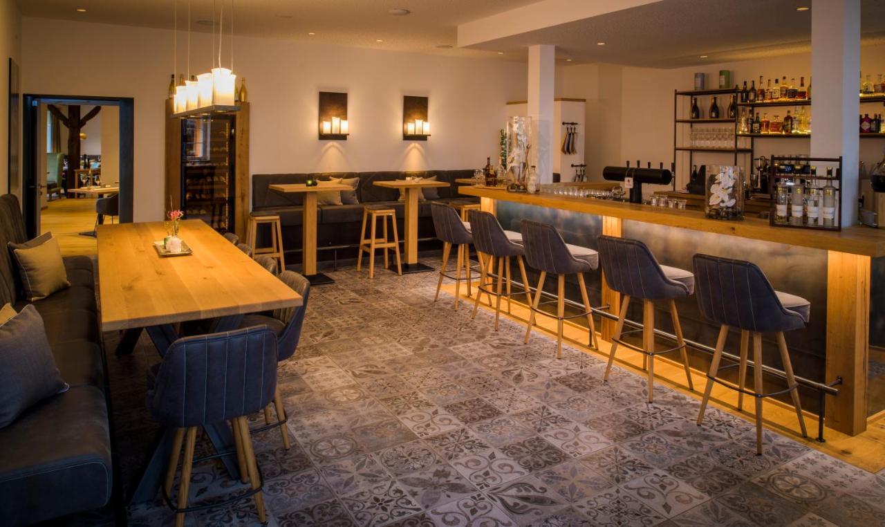 אשברג Landhotel Jagdschloesschen מראה חיצוני תמונה