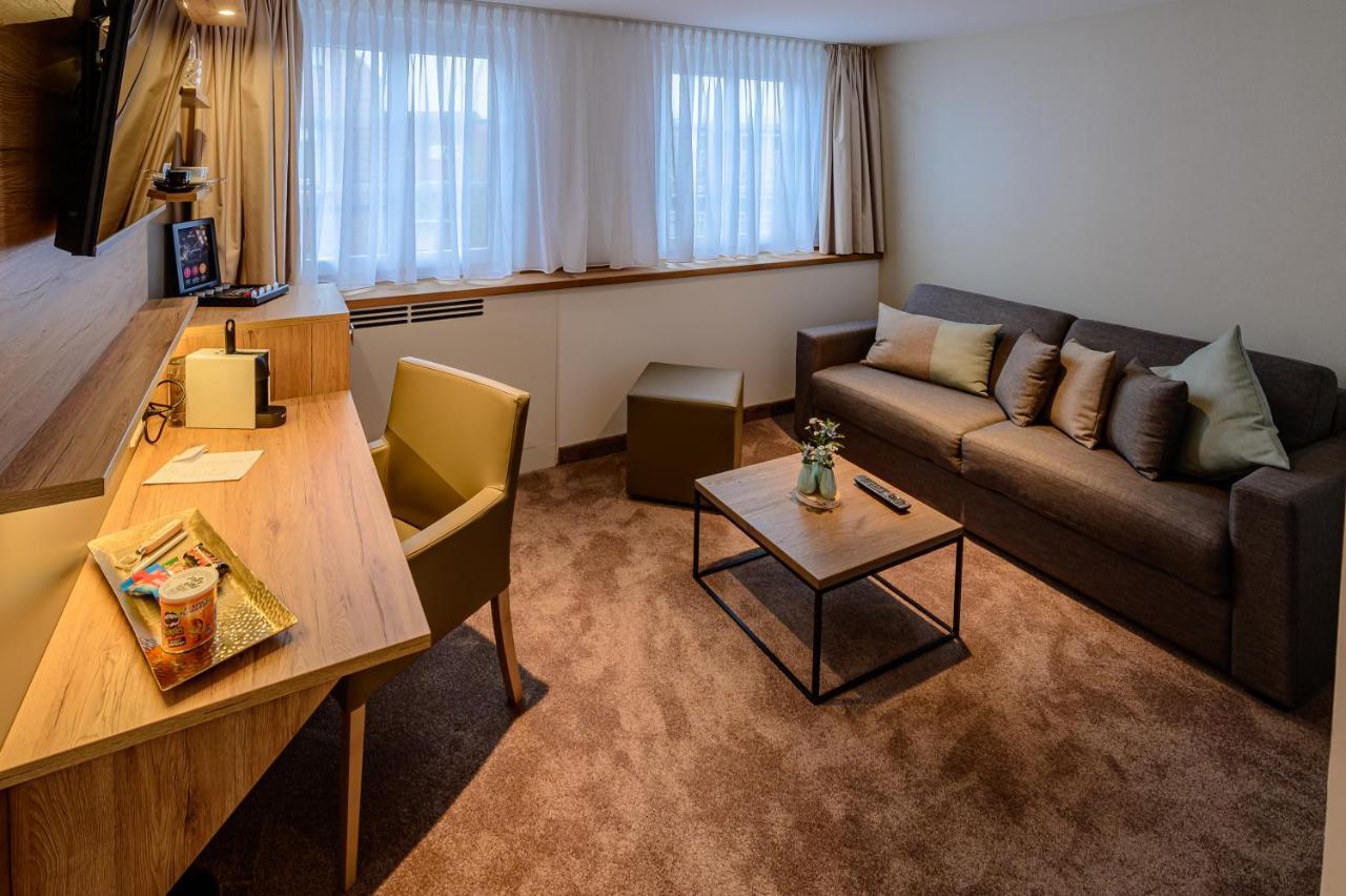 אשברג Landhotel Jagdschloesschen מראה חיצוני תמונה