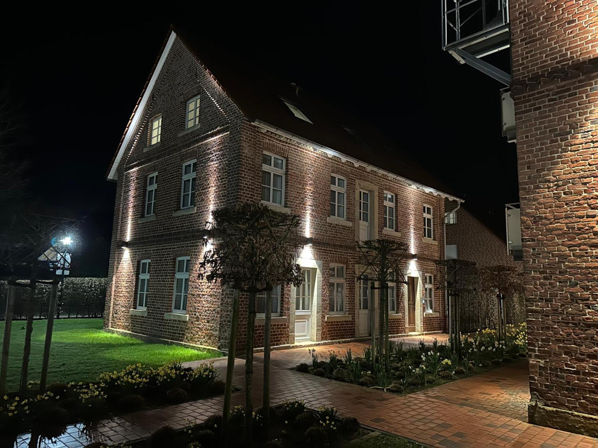 אשברג Landhotel Jagdschloesschen מראה חיצוני תמונה